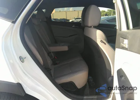 2020 Hyundai Tucson z USA, uszkodzony, nr VIN KM8J2CA46LU231978